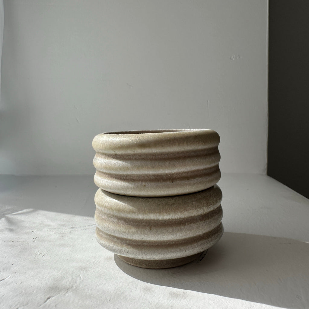 The Stackable Bubble Sauce Cup Set - S