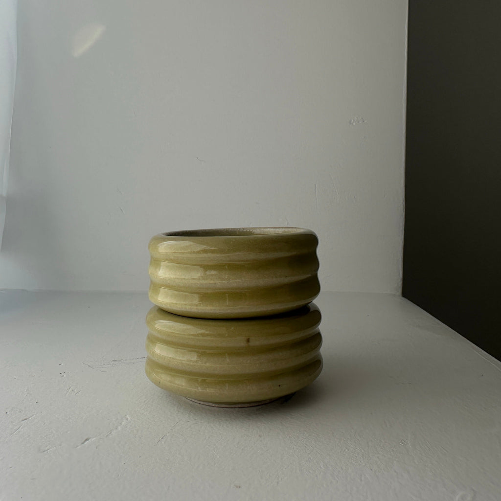 The Stackable Bubble Sauce Cup Set - S