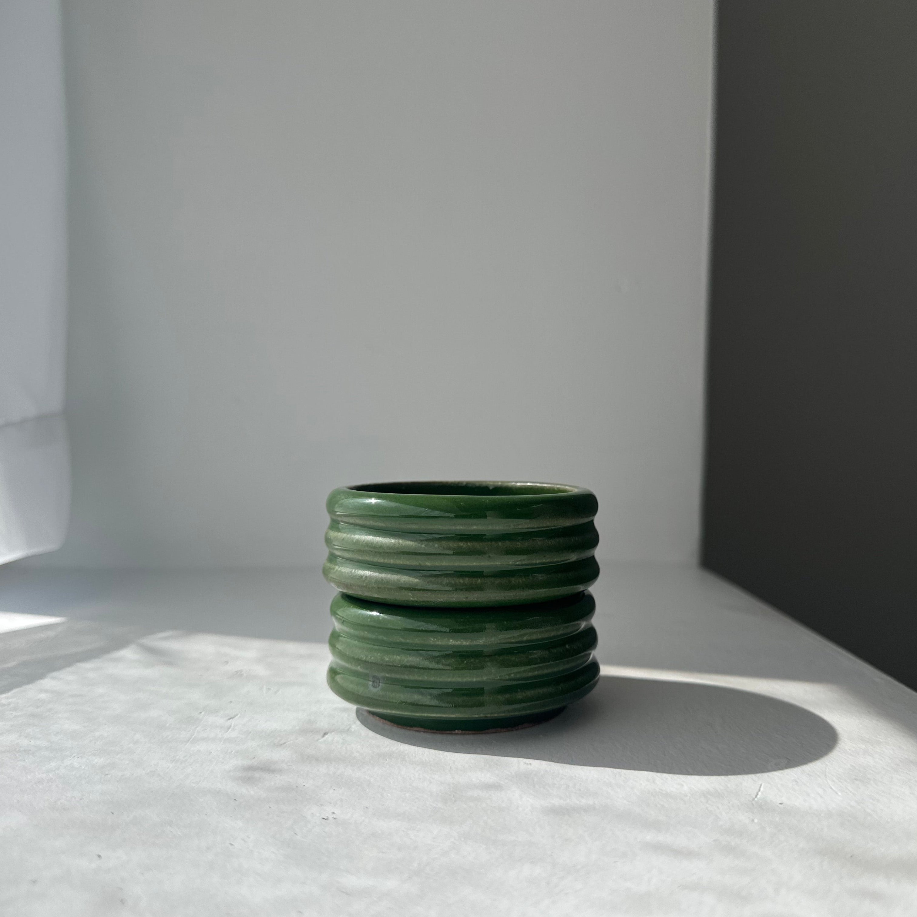 The Stackable Bubble Sauce Cup Set - M