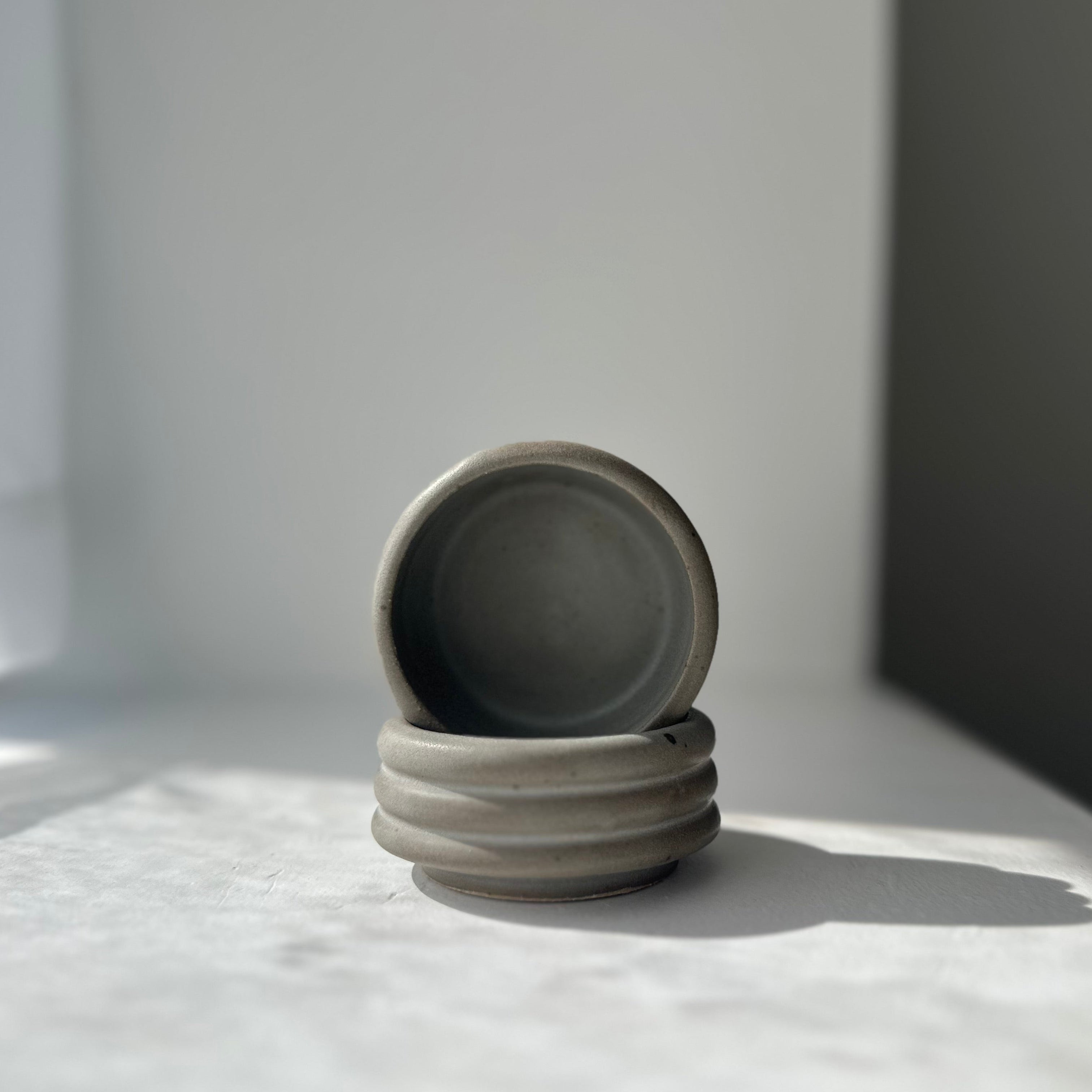 The Stackable Bubble Sauce Cup Set - M