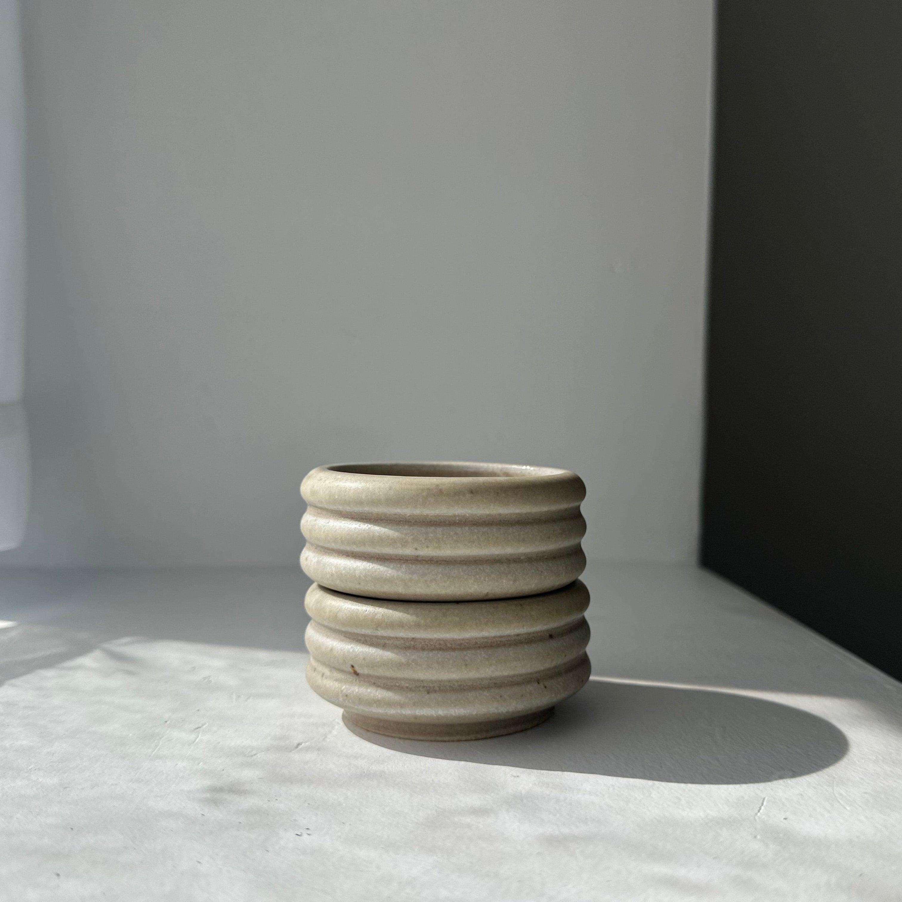 The Stackable Bubble Sauce Cup Set - M