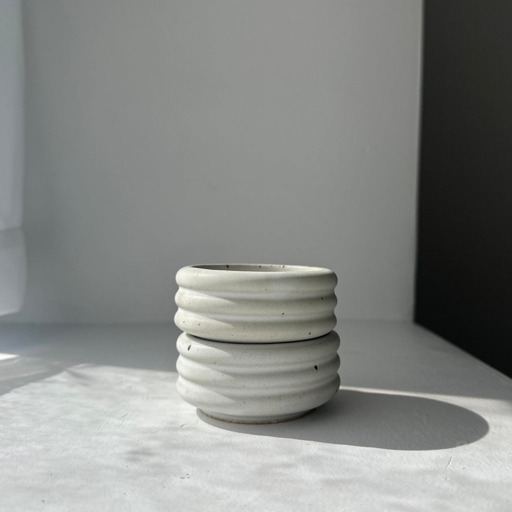 The Stackable Bubble Sauce Cup Set - M